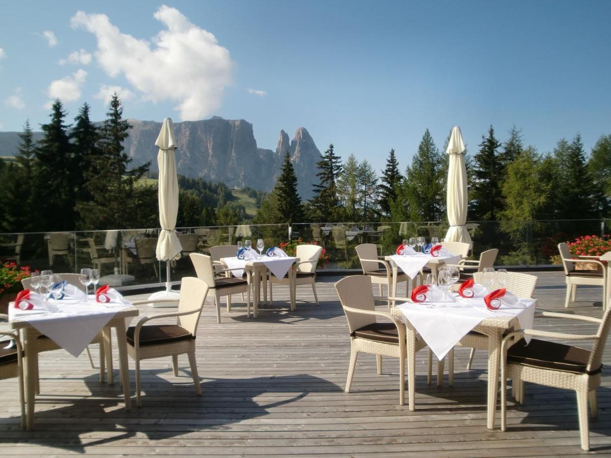 Ferienparadies Sabina Hotel Alpe Di Siusi Ngoại thất bức ảnh